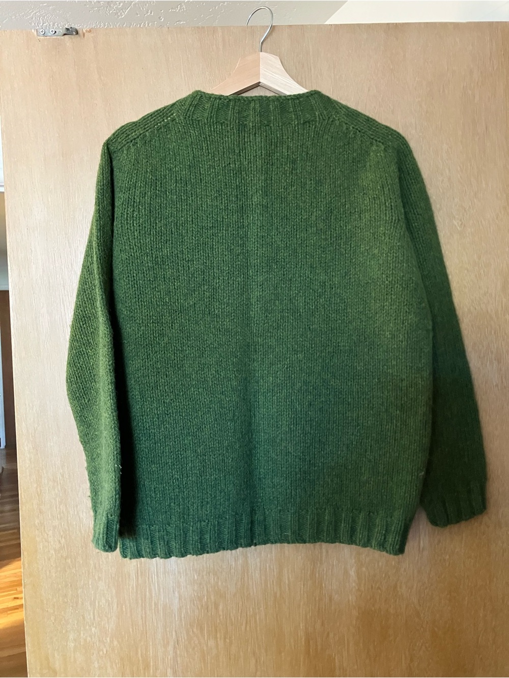 Siskin Coast Cardigan in Forest - PRICE FIRM - Picture 7 of 8